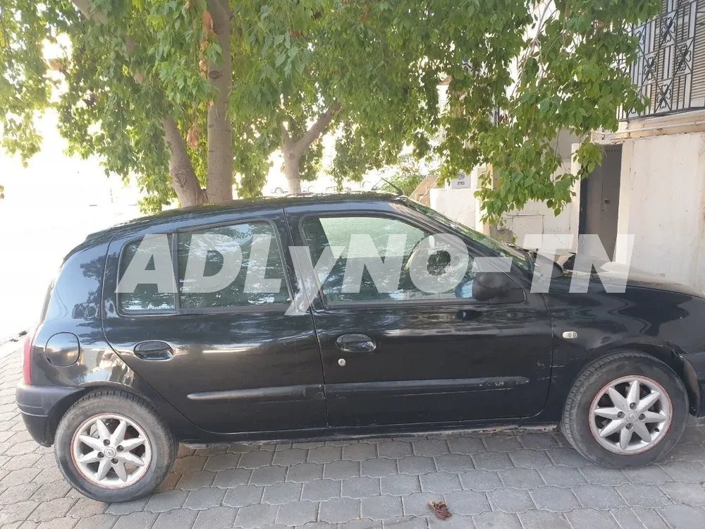 Renault Clio Bombé 1.2L Essence - État impeccable! à sousse - Photo 4