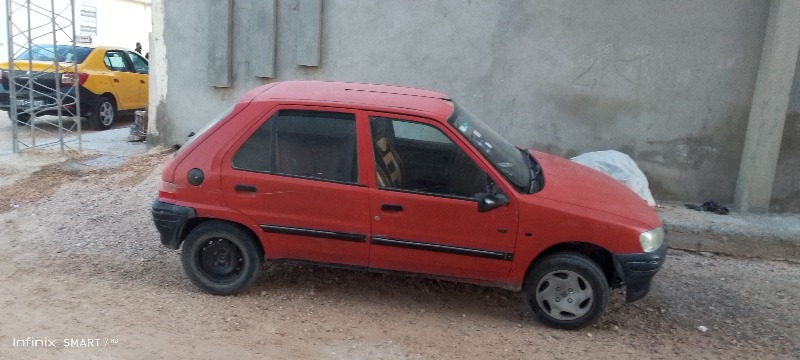 Peugeot 106 Essence 1994 à gabes - Photo 2