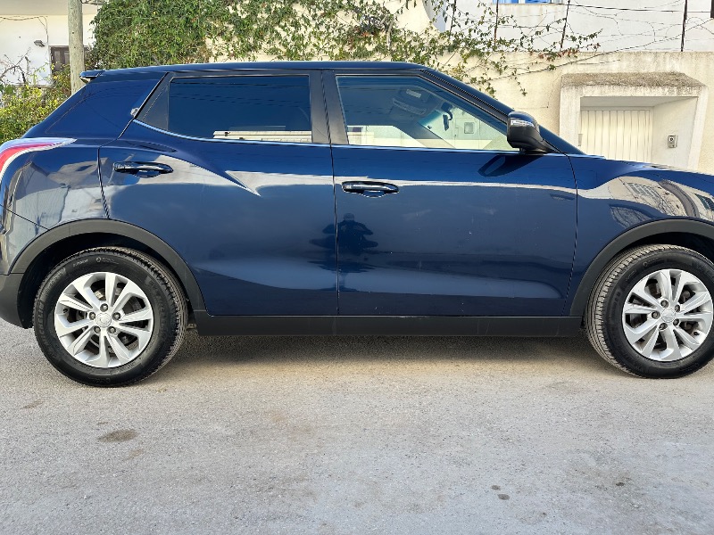 Ssangyong Tivoli Essence 2019 à Ariana - Photo 2