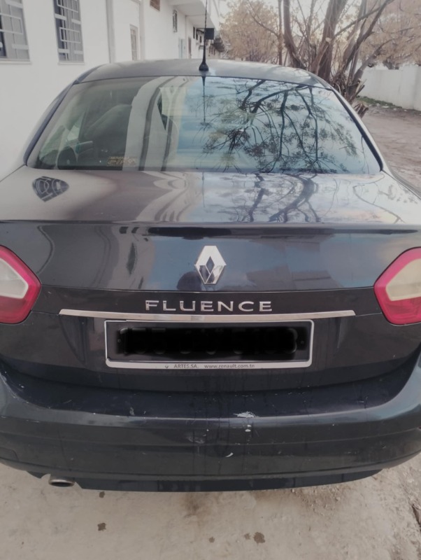 Renault Fluence Essence 2012 à Manouba - Photo 6