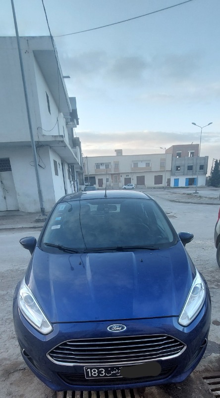  Renault Clio 3 GAMME EDITION série 155تسجيل أول 