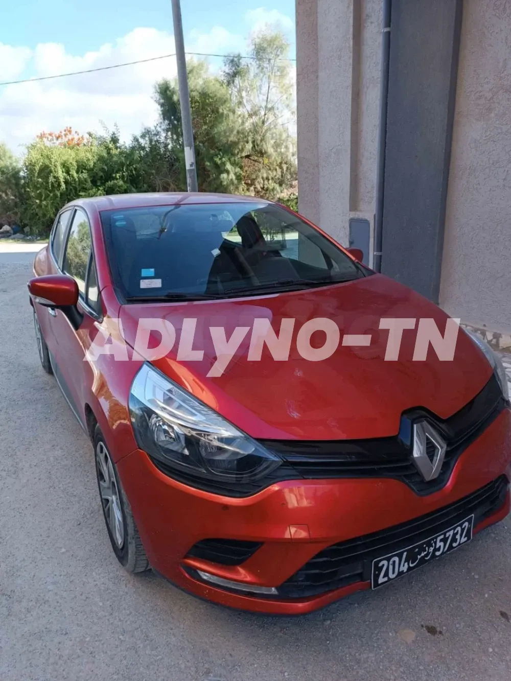 Clio 4 dynamique à Nabeul - Photo 2