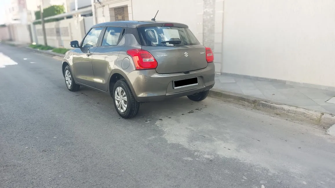 suzuki swift quasi-neuf à Tunis - Photo 3