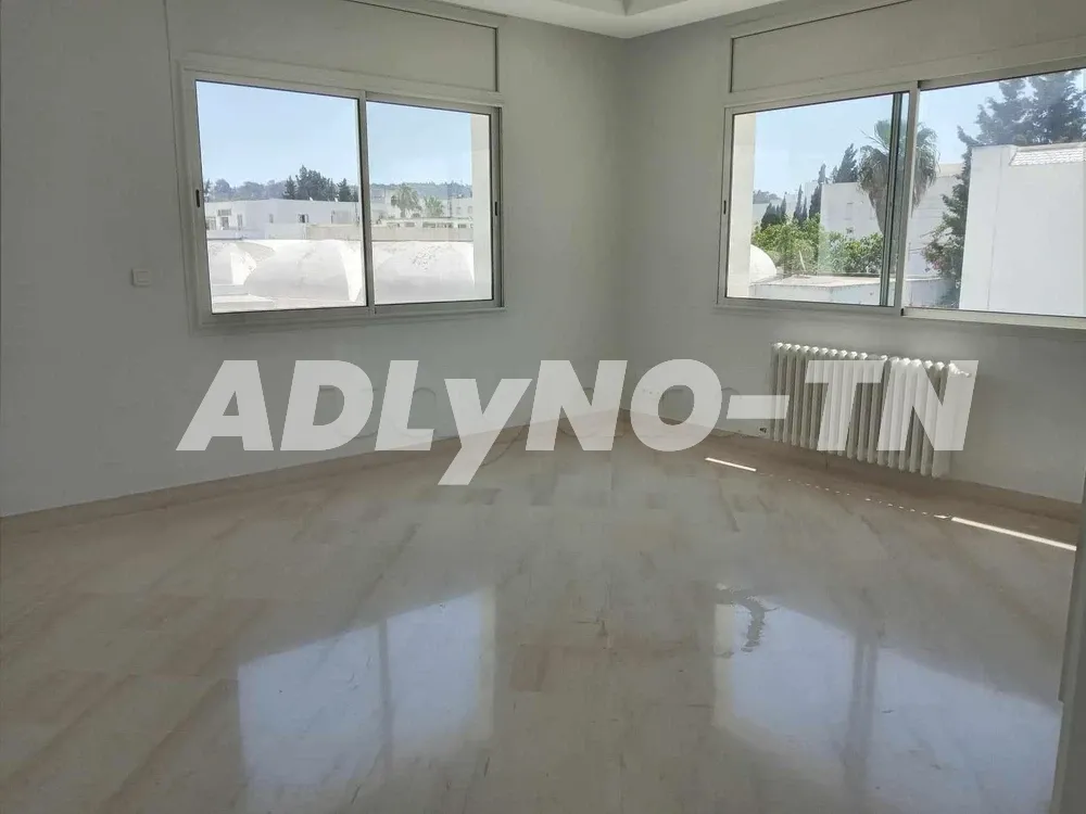 duplex S5 Marsa ennassim à Tunis - Photo 3
