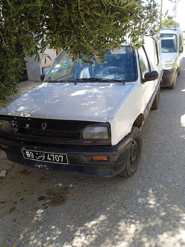 Renault Express Diesel 1994 à Zaghouan - Photo 3