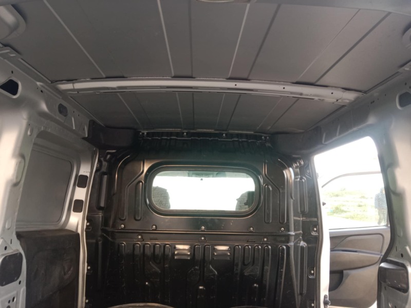 Fiat DOBLO Essence 2018 à Ben Arous - Photo 7
