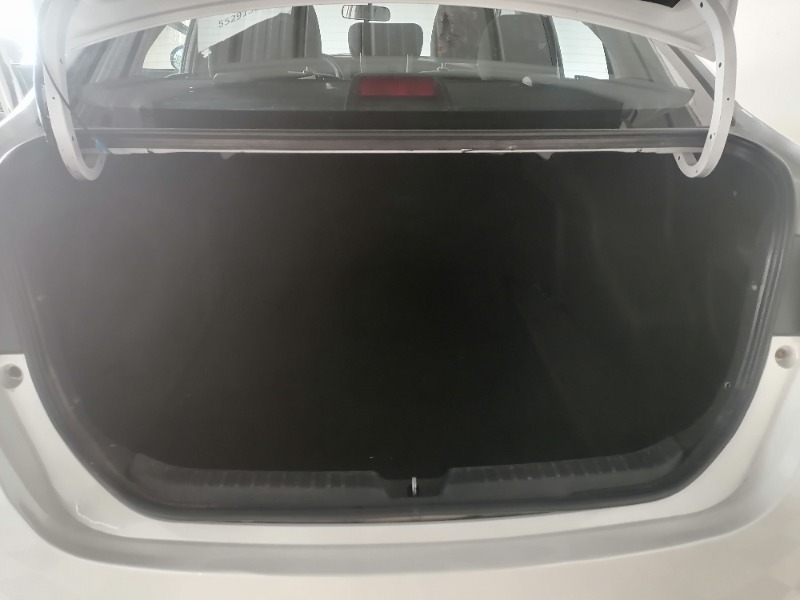 Toyota Yaris Essence 2021 à Sfax - Photo 5