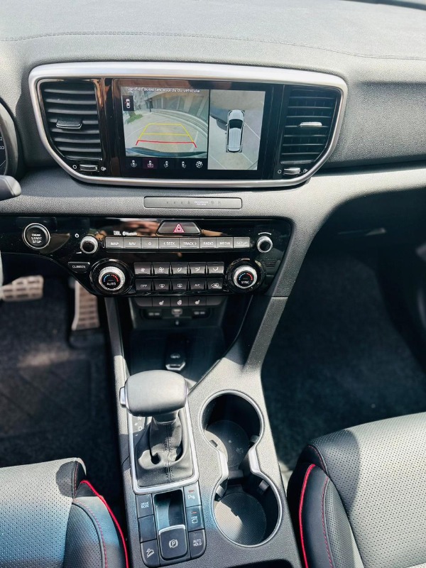 Kia SPORTAGE Hybride 2022 à Manouba - Photo 8