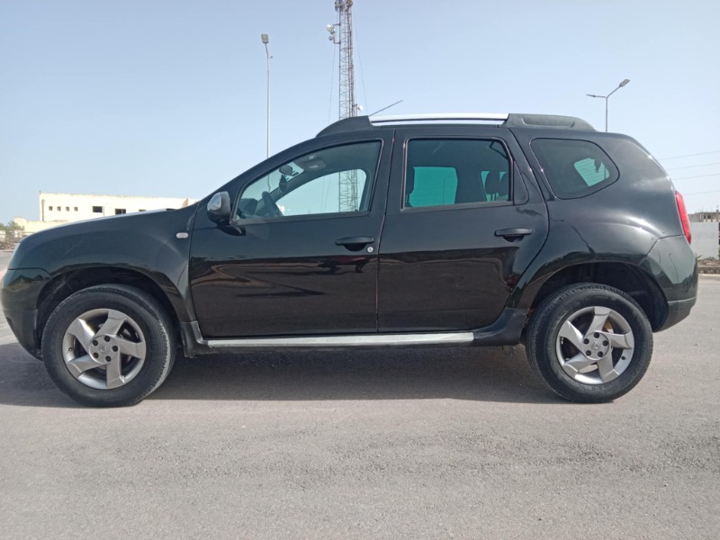 Dacia DUSTER Essence 2013 à Ben Arous - Photo 4