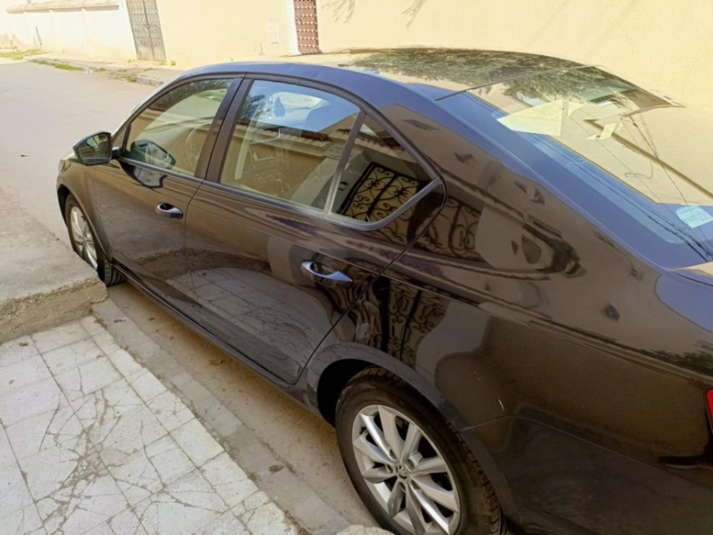 Skoda Octavia Essence 2015 à Manouba - Photo 5