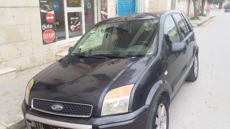 Ford FUSION Diesel 2008 à Tunis - Photo 1