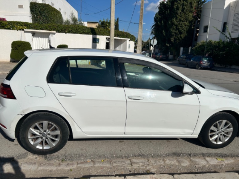 Volkswagen Golf Essence 2019 à Ariana - Photo 4