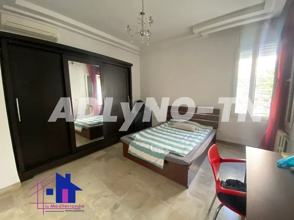 Une superbe villa semi meublée S+4 avec jardin et piscine au lac 2 à Tunis - Photo 6