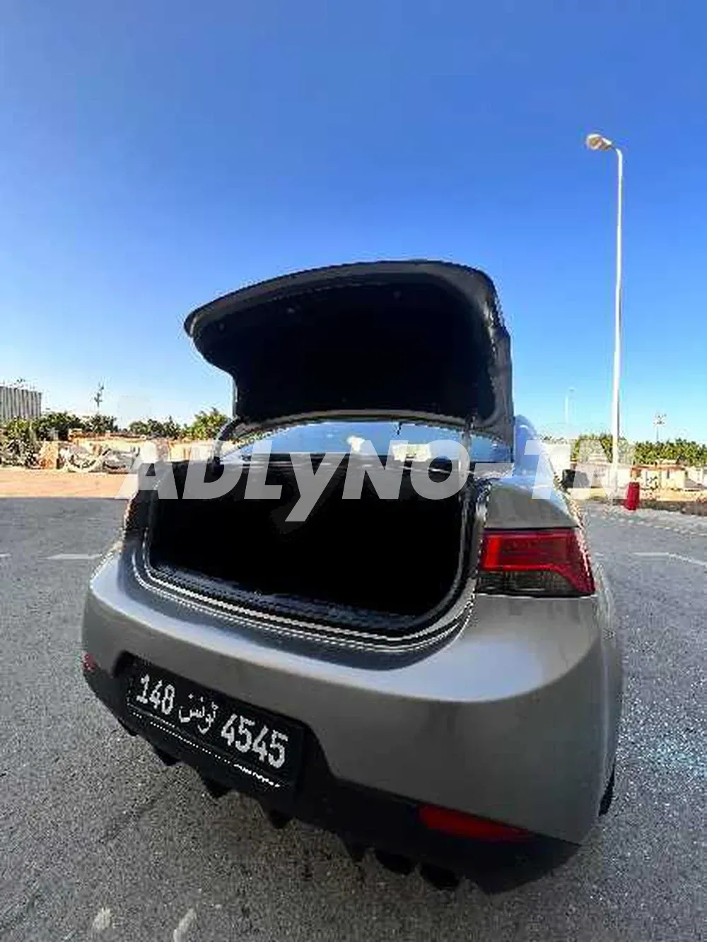 kia cerato koup à Tunis - Photo 7