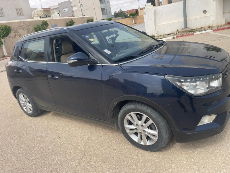 Ssangyong Tivoli Essence 2016 à Sfax - Photo 8