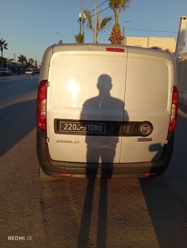 Fiat DOBLO Diesel 2020 à Sfax - Photo 3