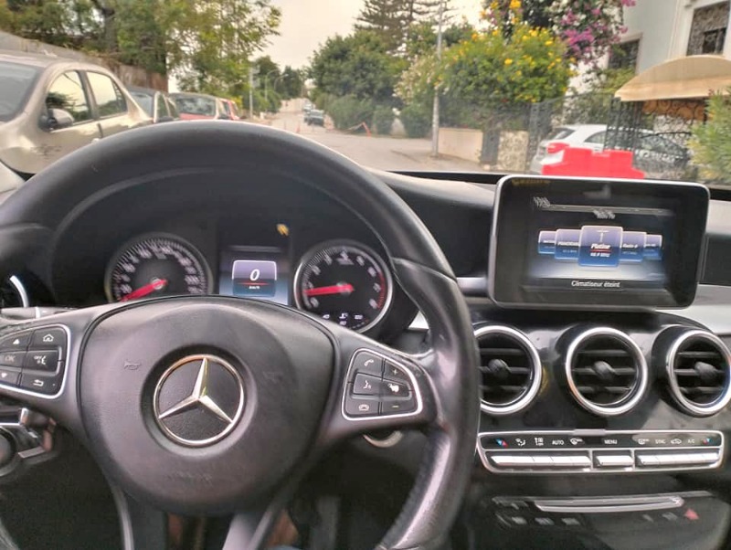 Mercedes Classe C Essence 2016 à Tunis - Photo 6