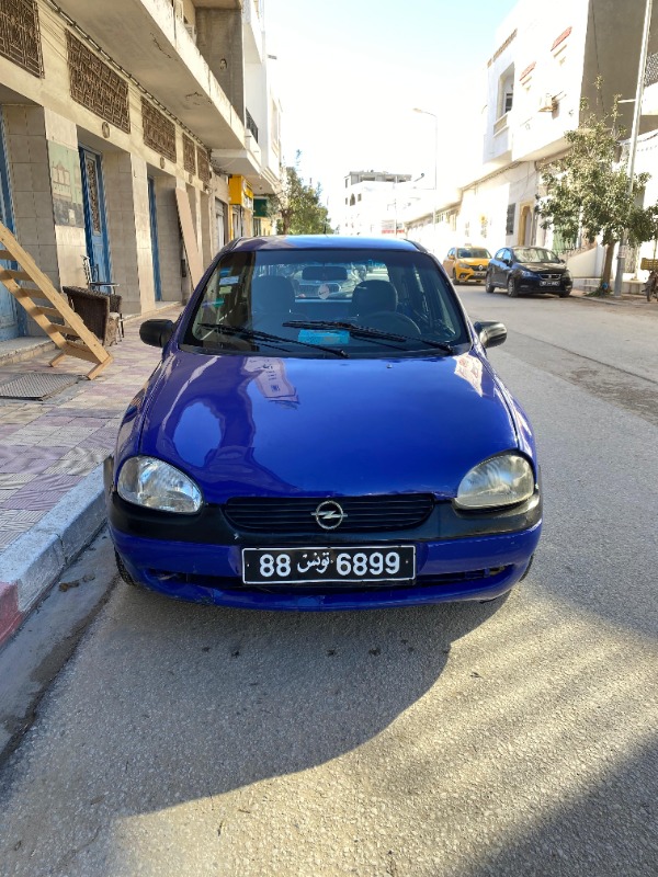 Opel Corsa Essence 1999 à Nabeul - Photo 1