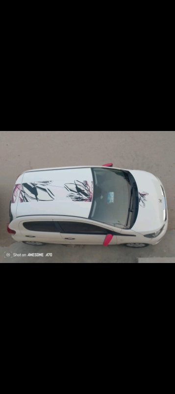 Peugeot 108 Essence 2017 à Manouba - Photo 1