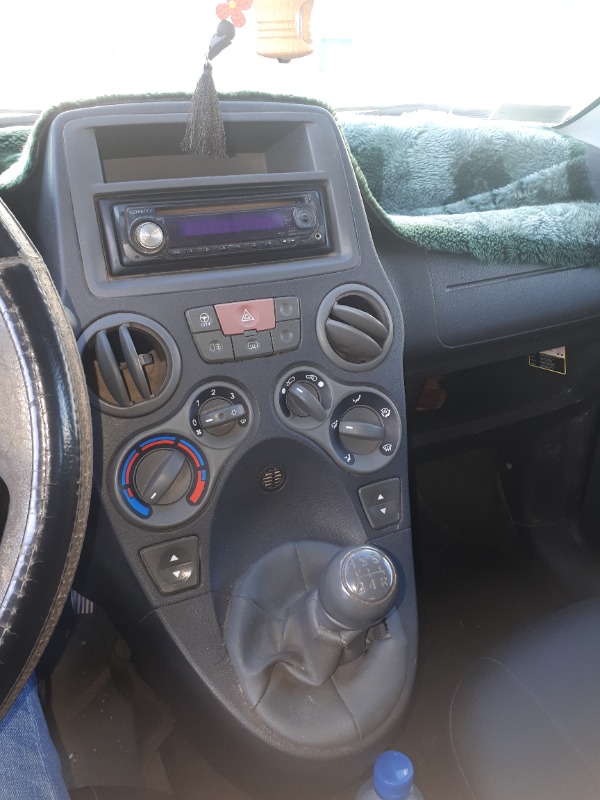 Fiat PANDA Essence 2009 à Sfax - Photo 5