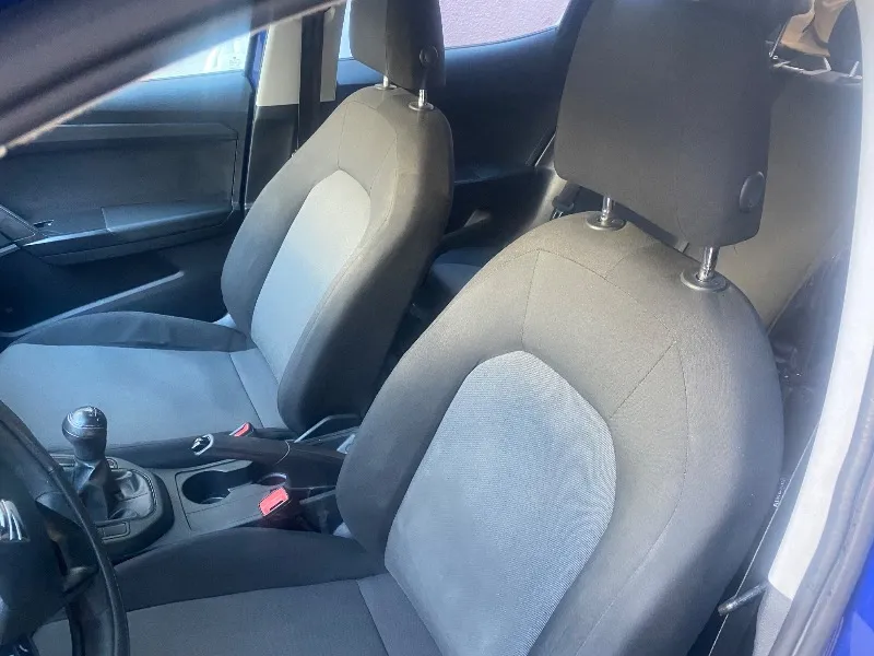 Seat Arona Essence 1.6 à Kairouan - Photo 6