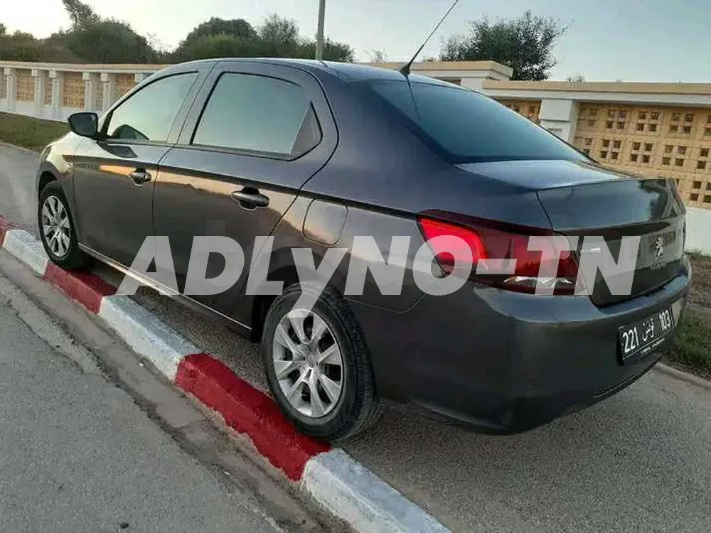 PEUGEOT 301 NOUVEAU MODÈL PREMIÈRE MAIN EN ÉTAT NEUF à Bizerte - Photo 4