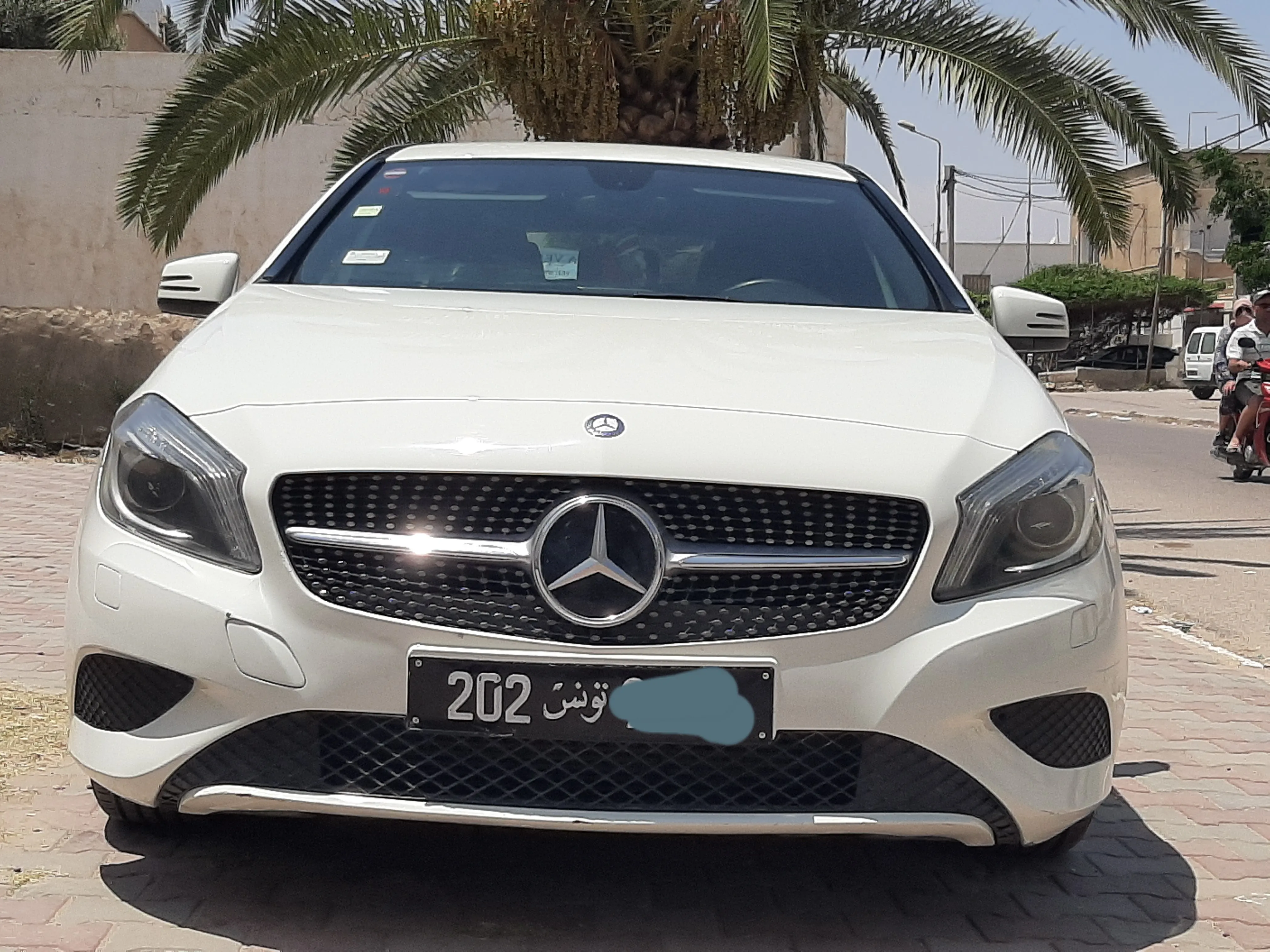 Mercedes-Benz à Sfax - Photo 1