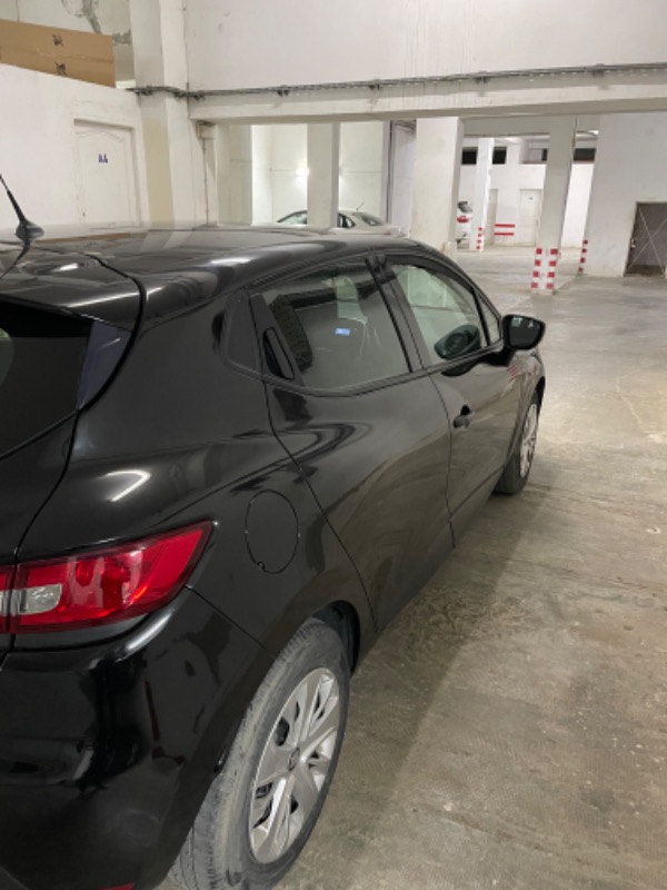 Renault Clio Essence 2018 à Ariana - Photo 6