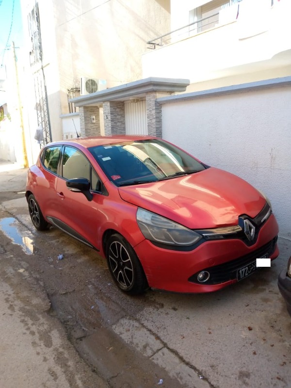 Renault Clio Essence 2014 à Ariana - Photo 3