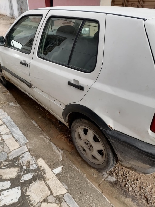 Volkswagen Golf 3 Diesel 1992 à Sfax - Photo 7