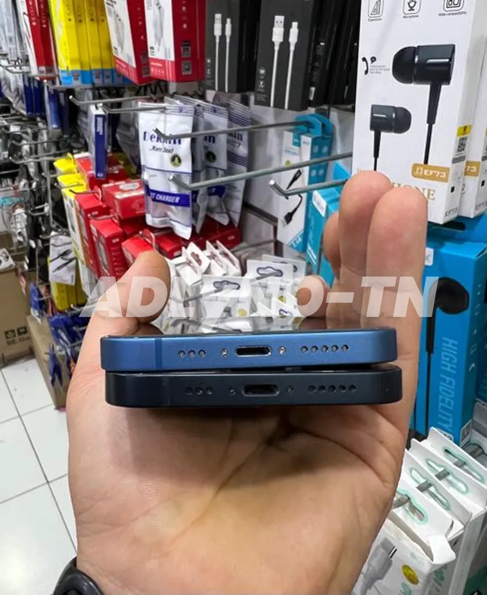 ?PROMO RENTRÉE SCOLAIRE?iphone 13 128GB 5G 2024 europene etat neuf enregistrer sur le réseau tunisien Garentie 2026 à sousse - Photo 2