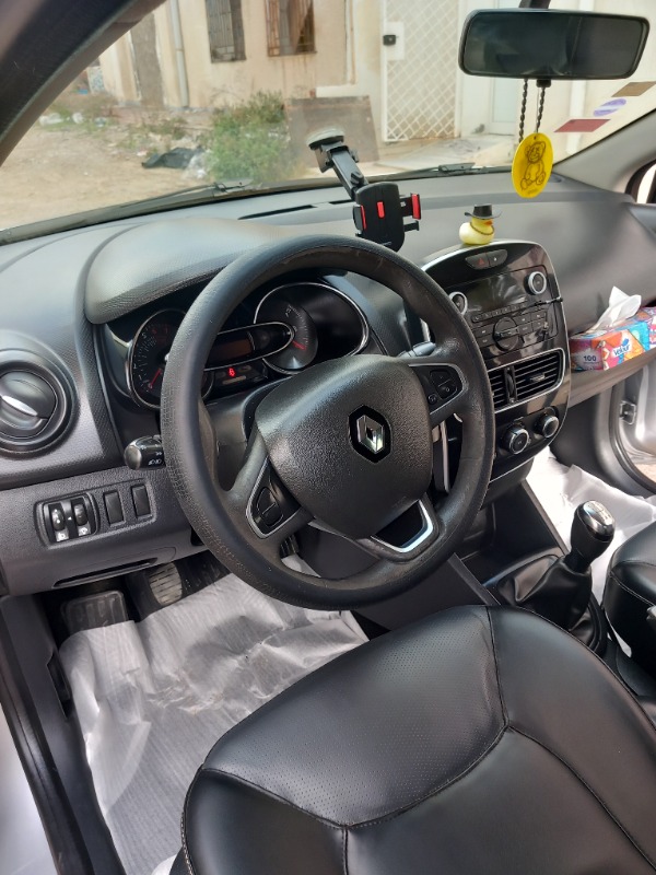 Renault Clio Essence 2017 à sousse - Photo 1