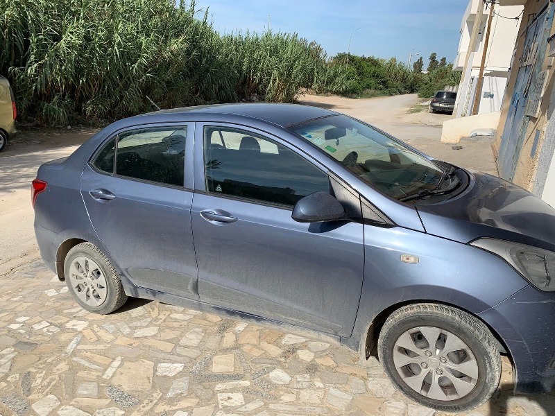 Hyundai I10 Essence 2016 à Ariana - Photo 3