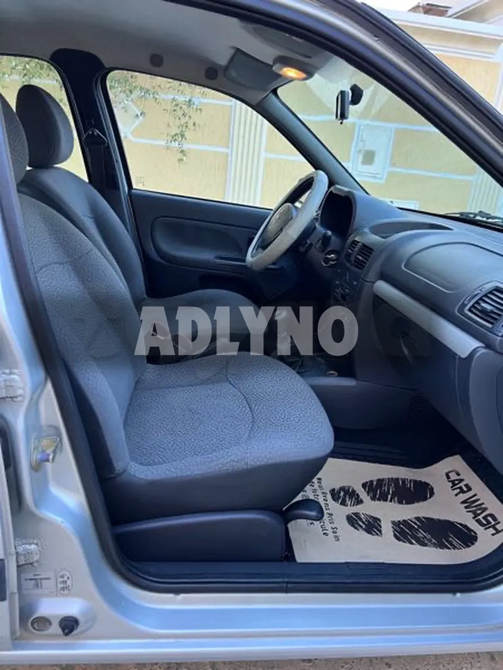 Clio Compus NeuF à Monastir - Photo 8