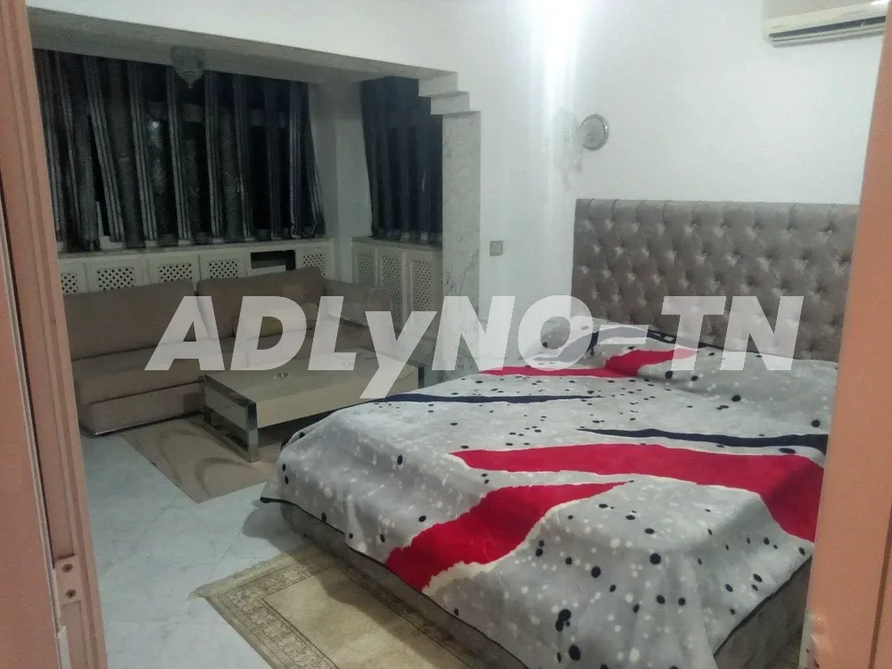 Appt s3 luxe richement meuble marsa ville à Tunis - Photo 2