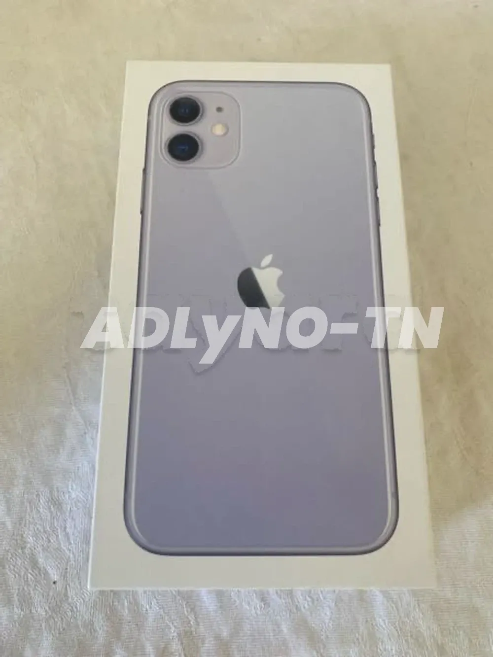 iPhone 11 batterie 87 jamais reparé à Tunis - Photo 3