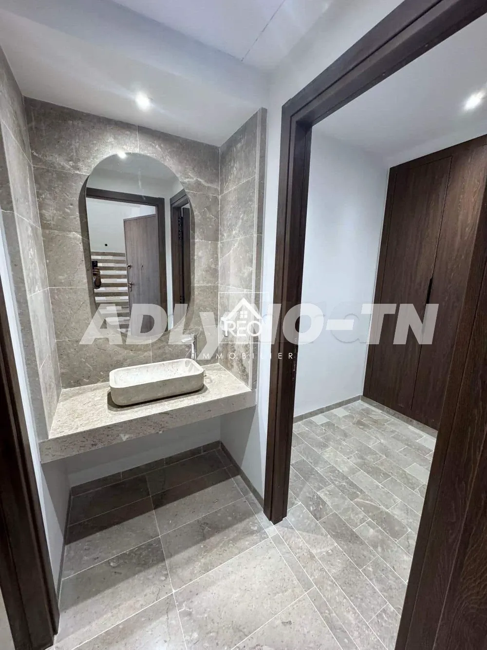 A vendre : Un duplex situé à La Soukra, réparti sur deux étages à Ariana - Photo 4