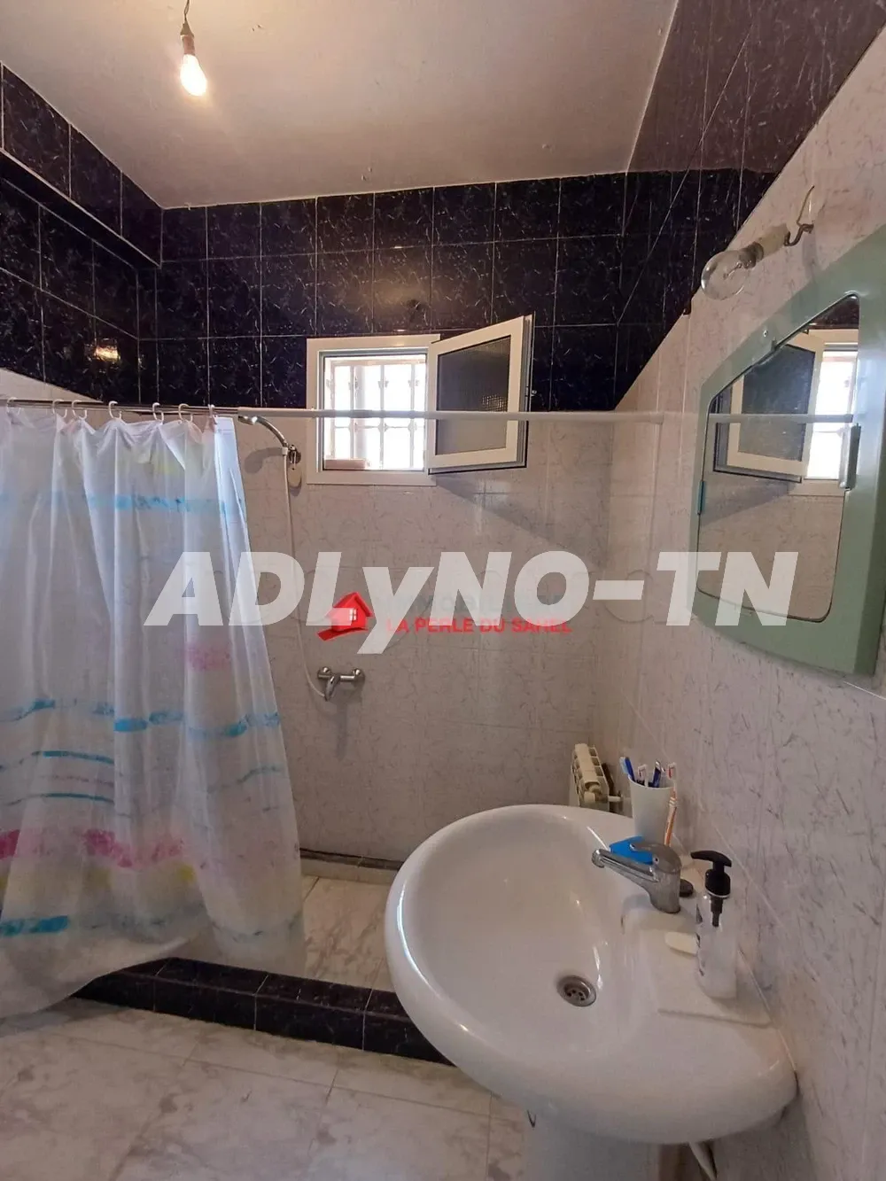 TRÈS BELLE VILLA DE 434 m² SUR DEUX FACADE PRÈS DE CARREFOUR❤AKOUDA à sousse - Photo 7