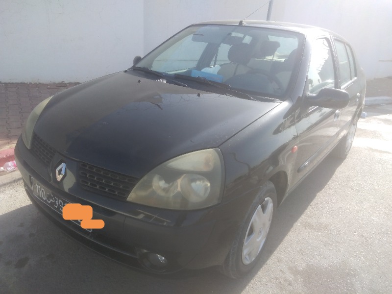 Renault Clio Essence 2003 à Ariana - Photo 1
