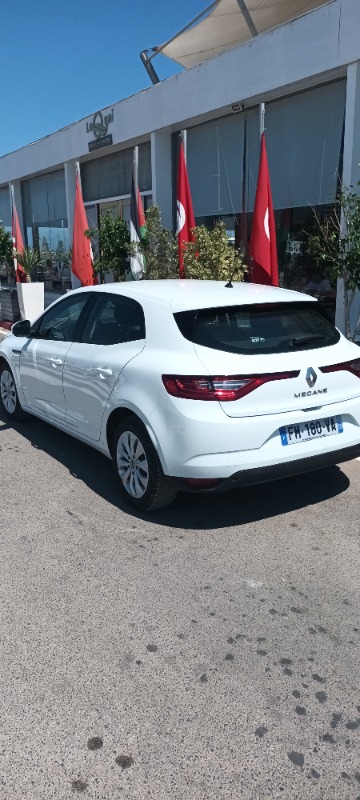 Renault Megane Diesel 2020 à Ariana - Photo 8