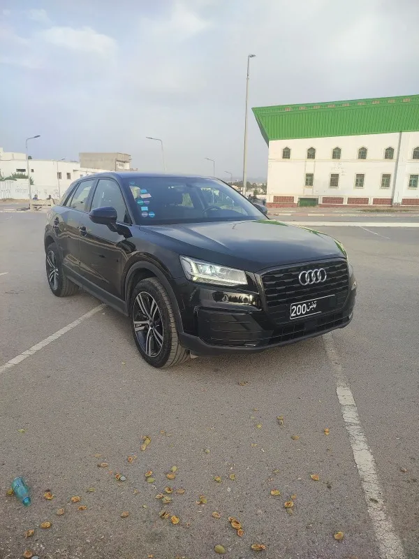 Audi Q3 Essence 2017 à Ben Arous - Photo 2