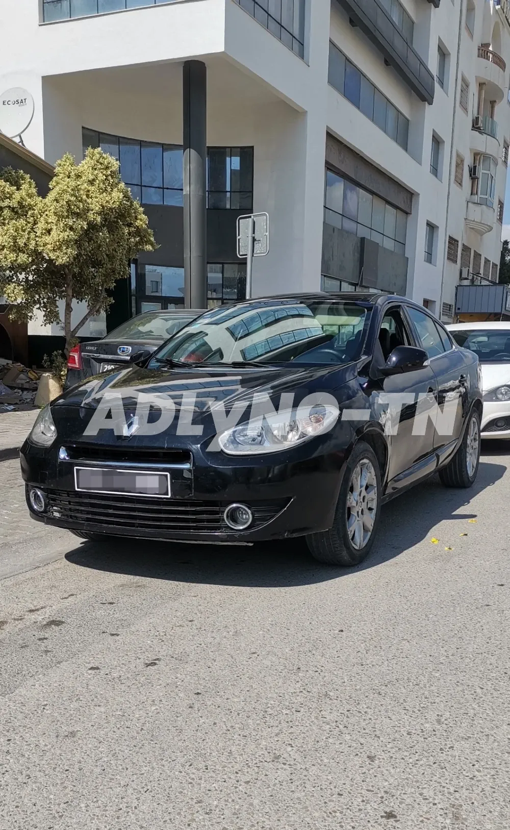 Occasion à ne pas rater Renault Fluence en très bonne état à Tunis - Photo 8