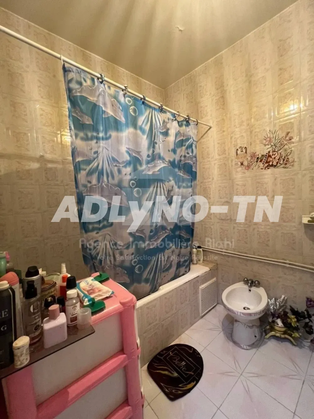 À vendre une maison R+1 situé à quartier Turki près Rond-point Garnemsa Sousse à sousse - Photo 1