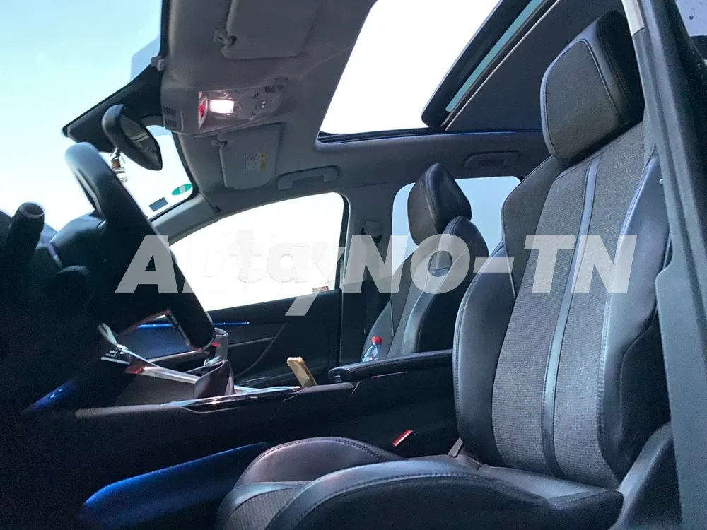 Peugeot 3008 diesel Modèle 2018 importé en 2022 à Ariana - Photo 6