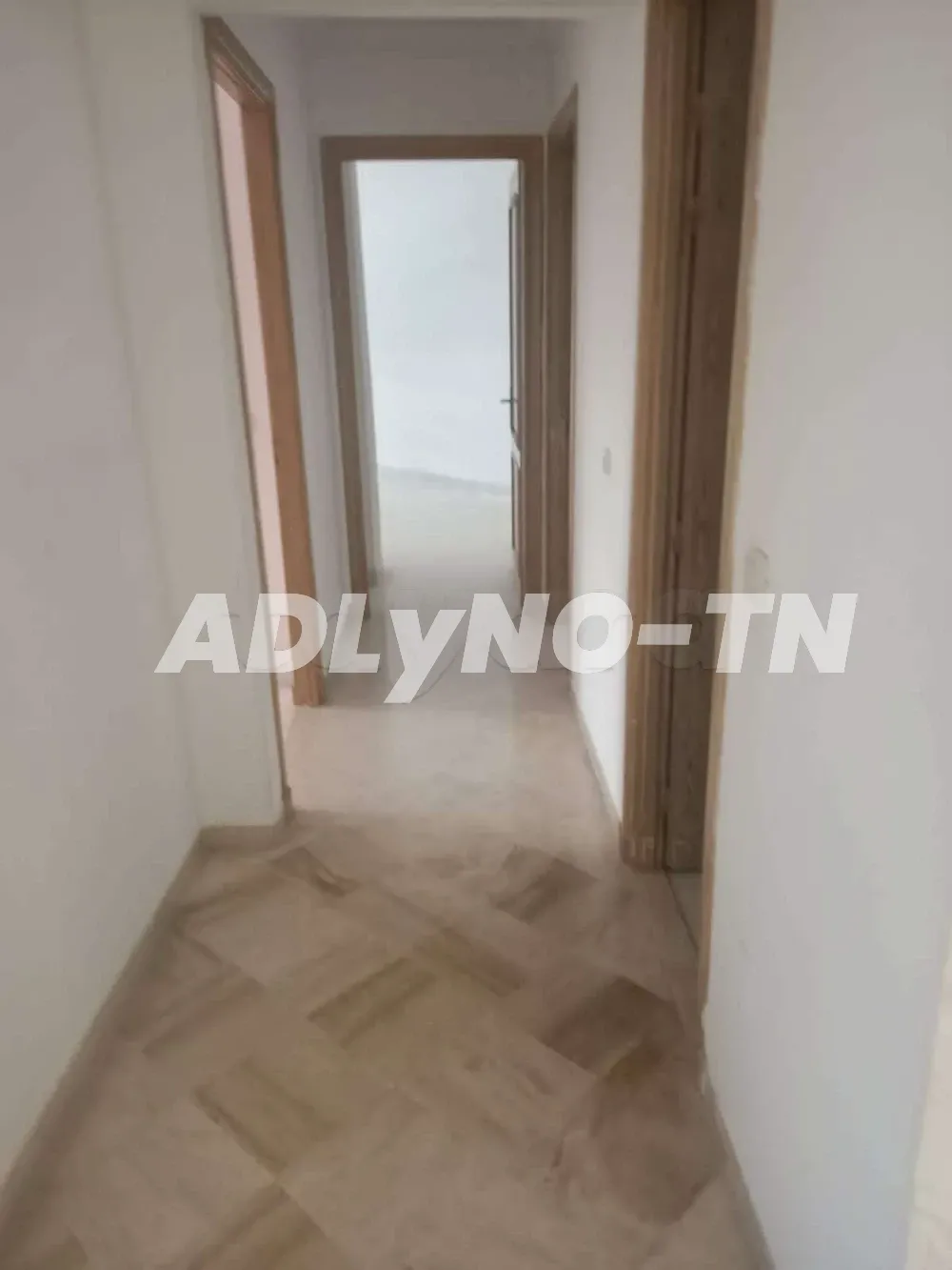 A louer un duplex à hay el wahat aouina à Tunis - Photo 5