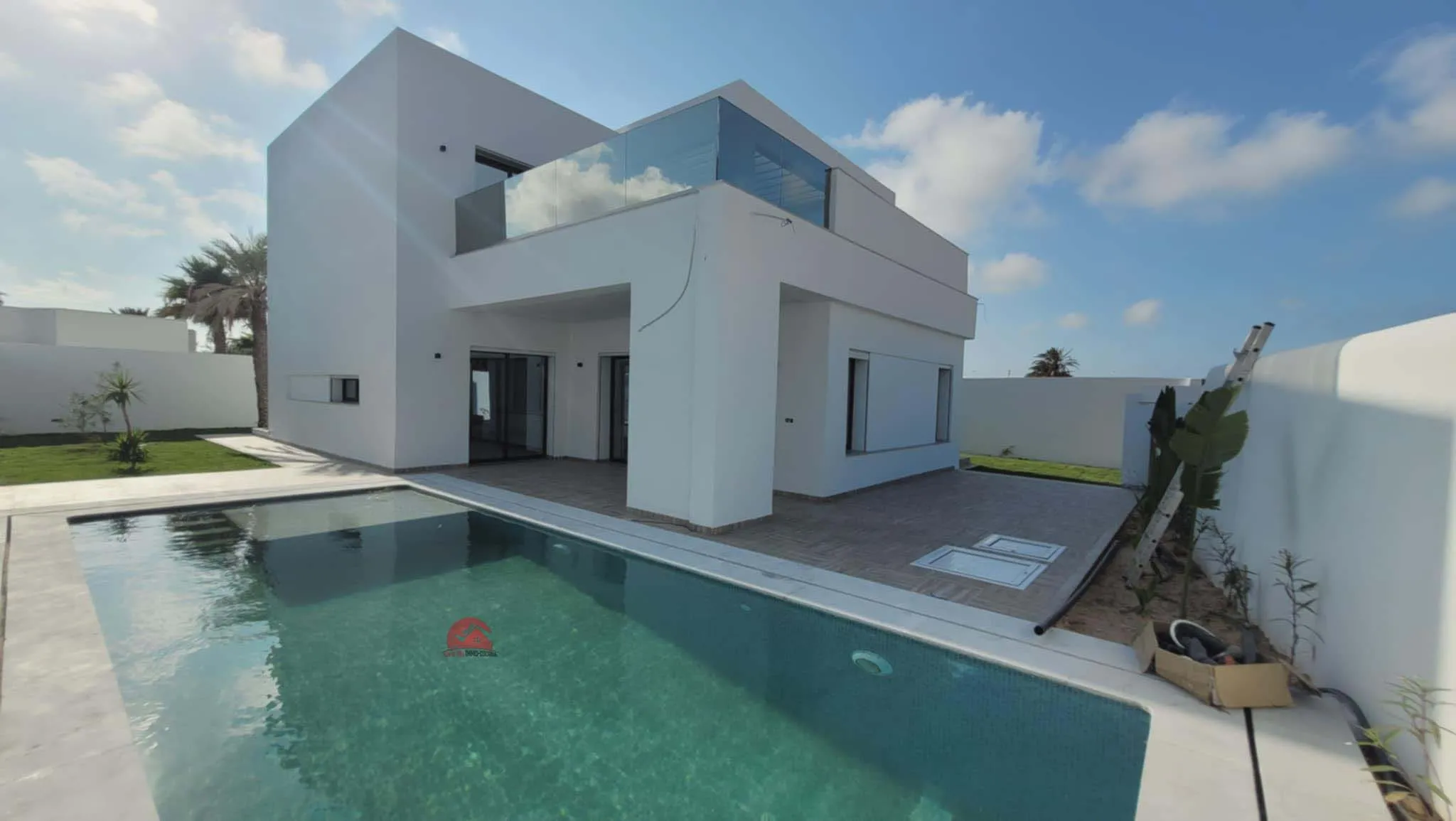  A LOUER S+2 – JARDINS EL AOUINA – TEL 56306032 – FB.5180 