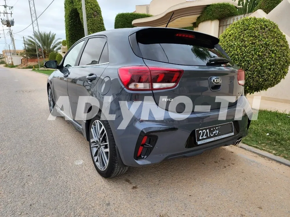 Kia Rio GT-line (27000 klm) à Sfax - Photo 2