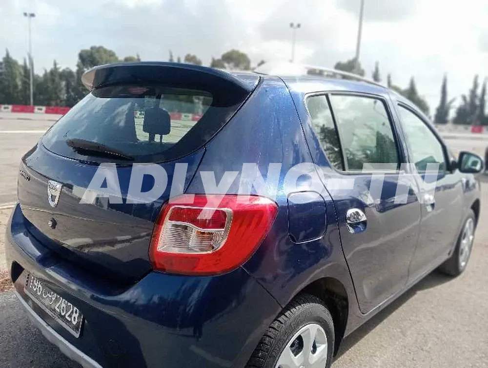 DACIA SANDERO 1.2 1ERE MAIN MOTEUR SYMBOL TOUTE NEUVE TEL 97140545 à Beja - Photo 7