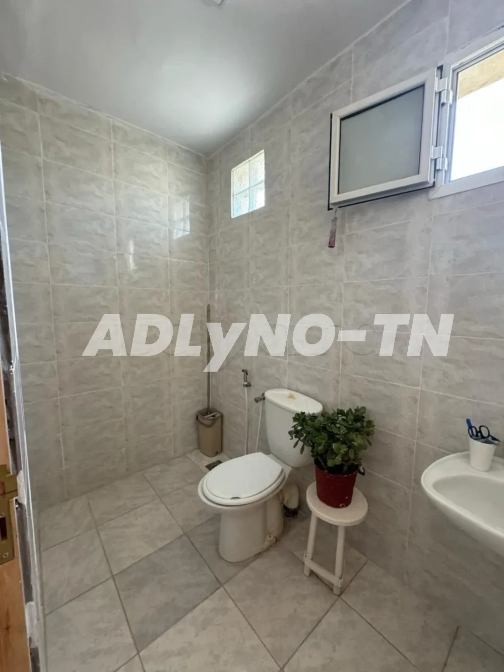 Une maison à vendre en plein centre ville Bizerte à Bizerte - Photo 7