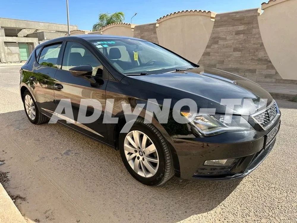 SEAT LEON PREMIERE MAIN à Sfax - Photo 1